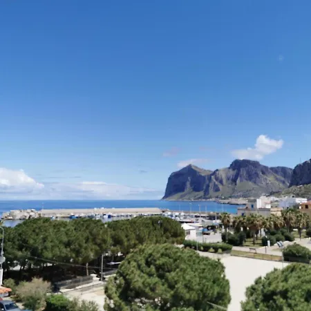 La Terrazza Sul Golfo Bed and Breakfast Isola delle Femmine